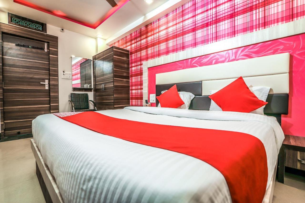 Oyo 11840 Hotel Venus 阿杰梅尔 外观 照片