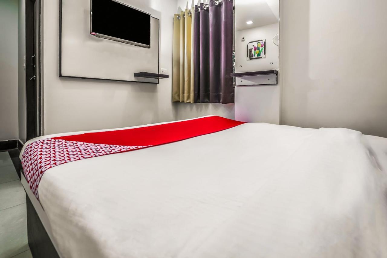 Oyo 11840 Hotel Venus 阿杰梅尔 外观 照片